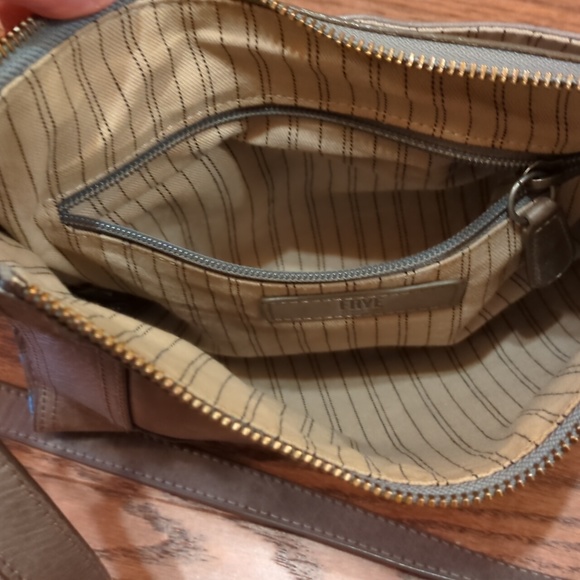 Frye Melisa zipper grey leather crossbody purse - Picture 7 of 8